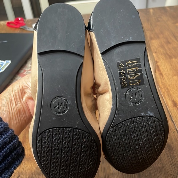 Michael Kors ballet flats. New - Picture 4 of 7
